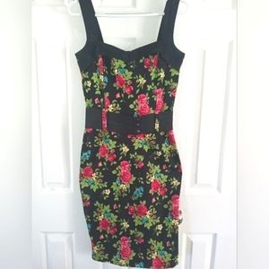 Pinup wiggle dress